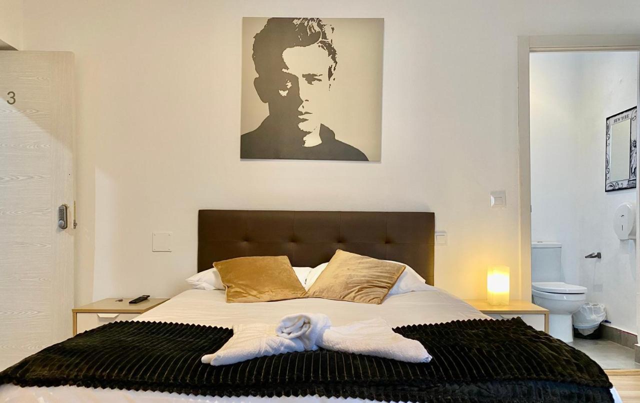 Gran Via Sol Rooms Madrid Eksteriør bilde