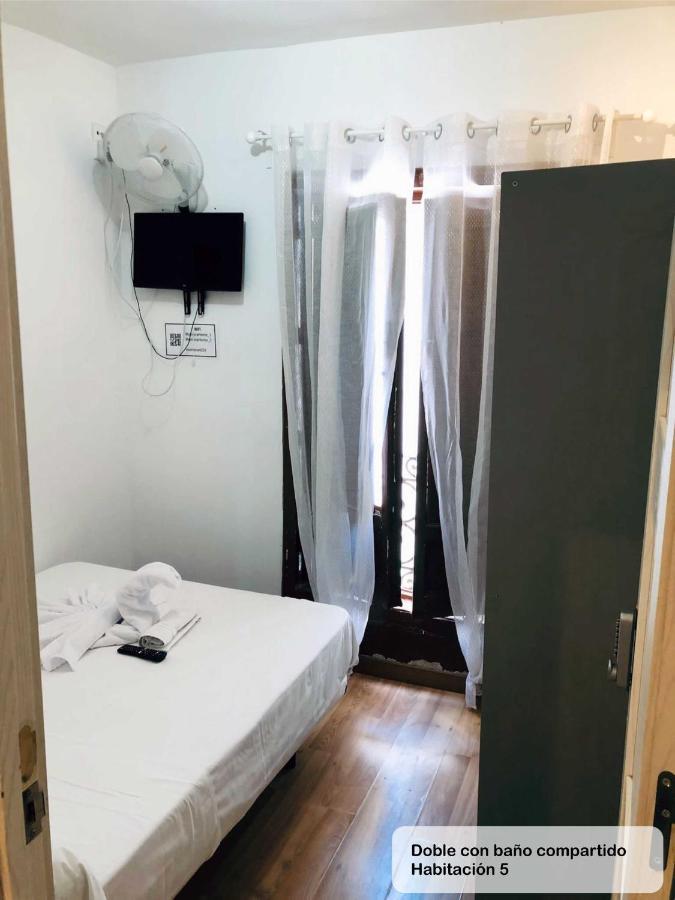 Gran Via Sol Rooms Madrid Eksteriør bilde