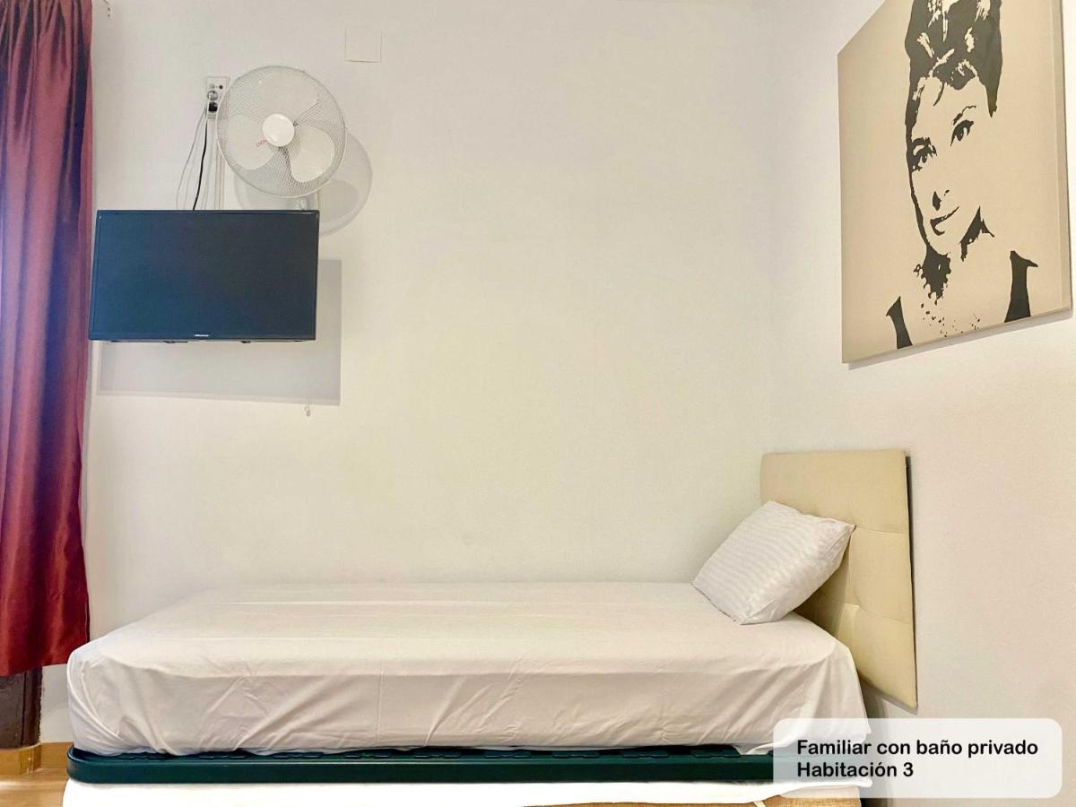 Gran Via Sol Rooms Madrid Eksteriør bilde